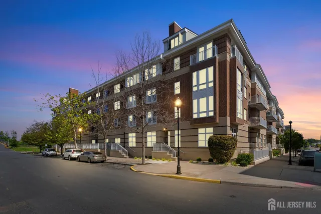 $429,900 | 368 Rector Street, Unit 521, Perth Amboy, NJ 08861