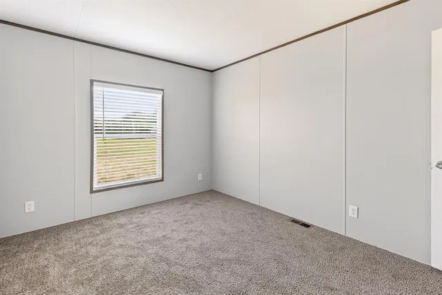 $339,900 | 3828 Farm Road 272, Celeste, TX 75423