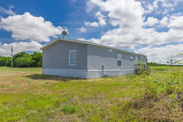 $339,900 | 3828 Farm Road 272, Celeste, TX 75423