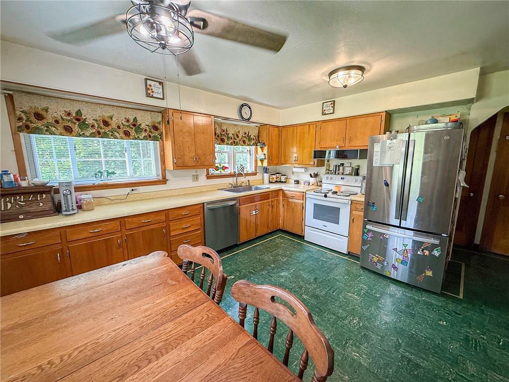 399 Bullcreek Road Butler, PA 16002 - Photo 7 of 50