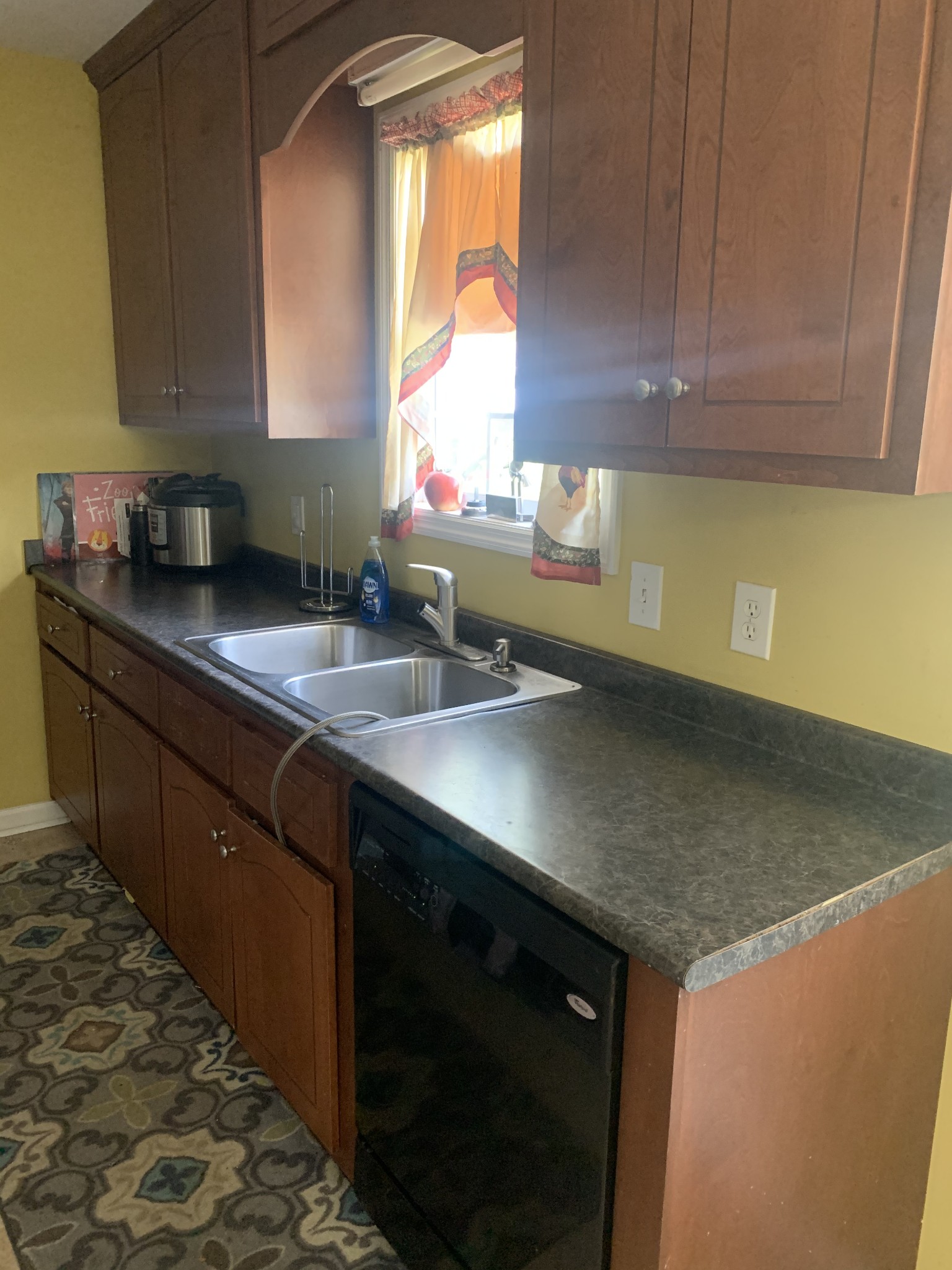 11 Myrick Road Flintville, TN 37335 - Photo 5 of 19 a kitchen with stainless steel appliances granite countertop a sink a stove and a microwave