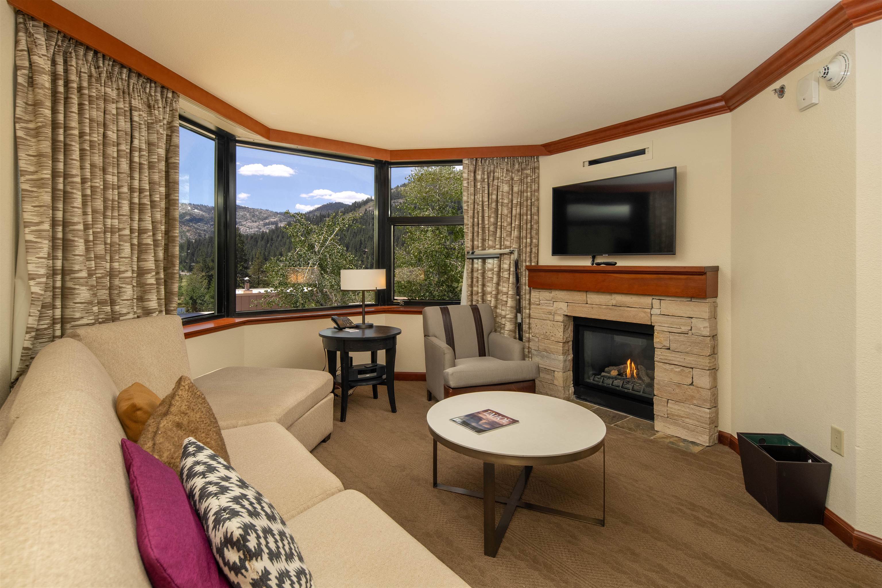 400 Resort Road, Unit 350352 Olympic Valley, CA 96146 - Photo 2 of 18 Gallery Image 2