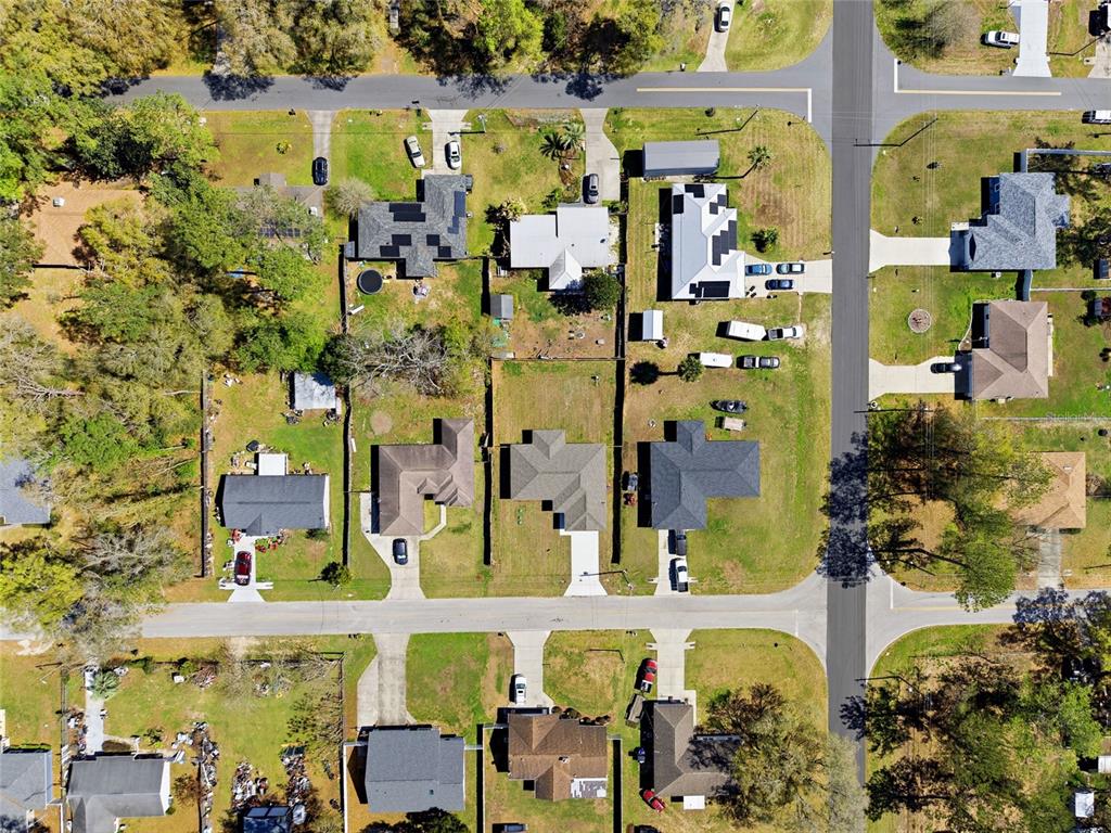 6762 Cherry Road Ocala, FL 34472 - Photo 27 of 29 a view of swimming pool with outdoor seating