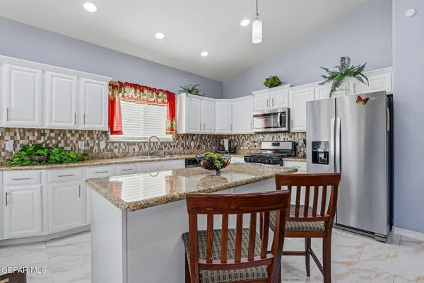 $342,900 | 7360 Phil Hansen Drive, Canutillo, TX 79835