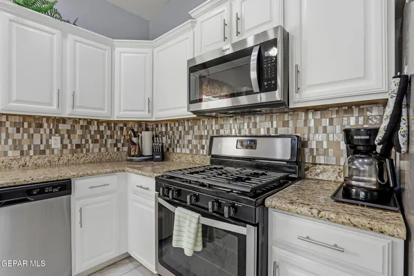 $342,900 | 7360 Phil Hansen Drive, Canutillo, TX 79835