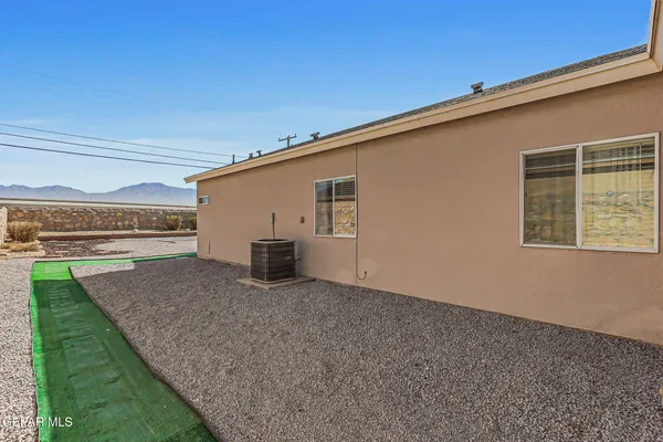 $342,900 | 7360 Phil Hansen Drive, Canutillo, TX 79835