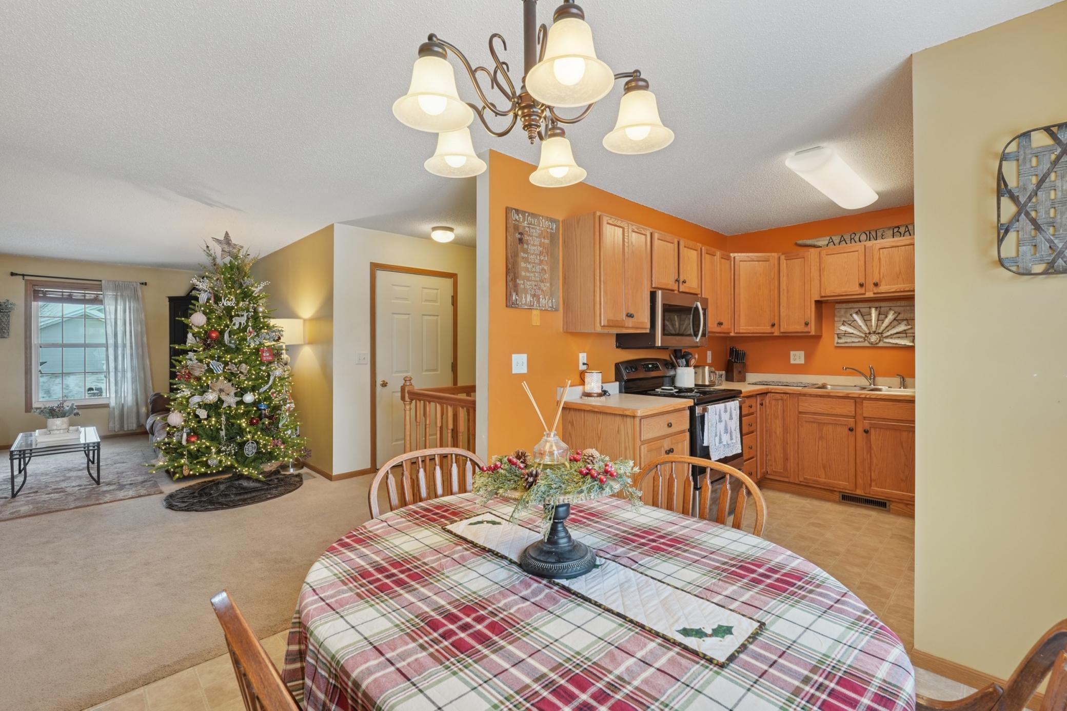 384 Cedar Street Baldwin, WI 54002 - Photo 11 of 26