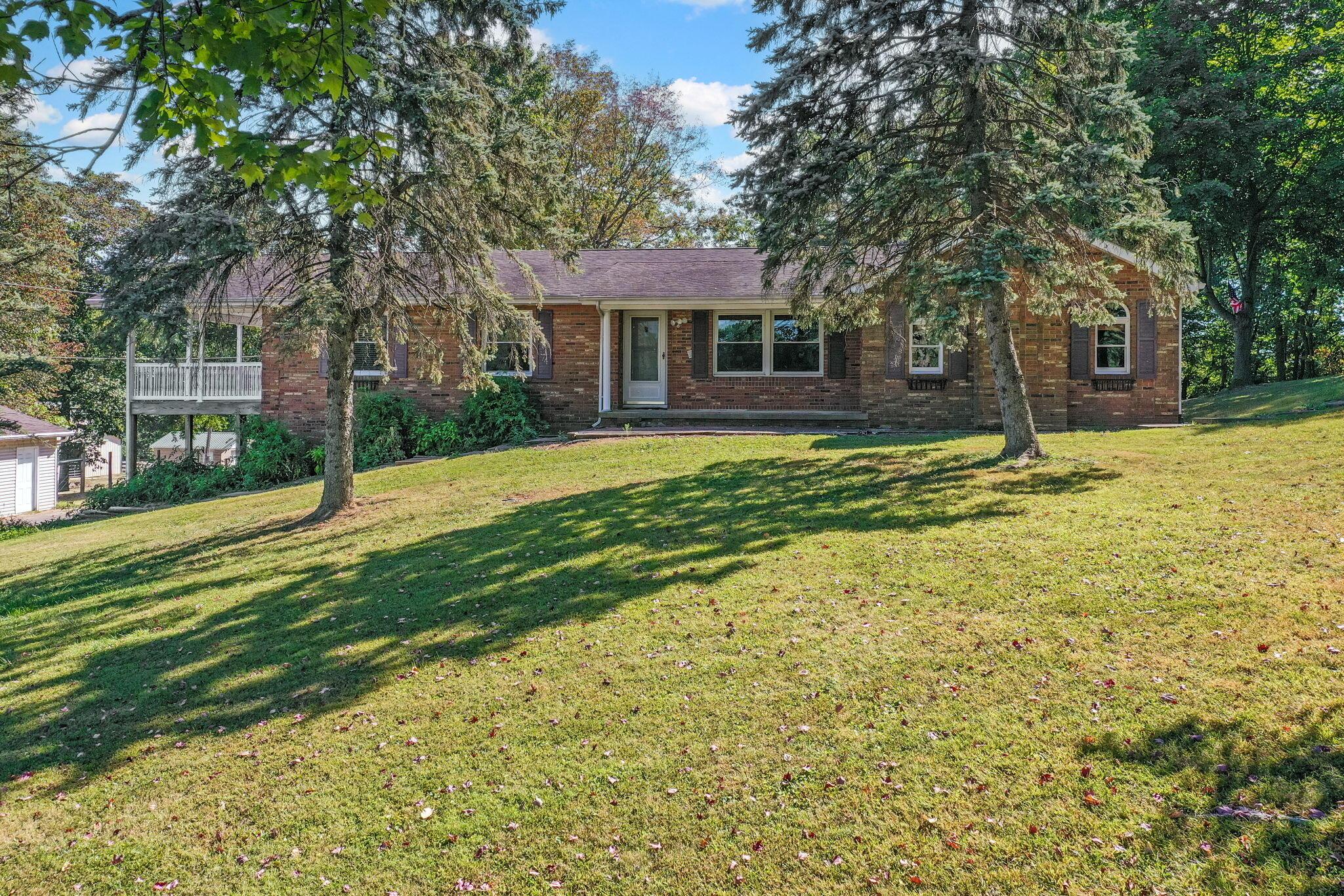 6008 Hopewell Church Road Southwest Lancaster, OH 43130 - Photo 2 of 29