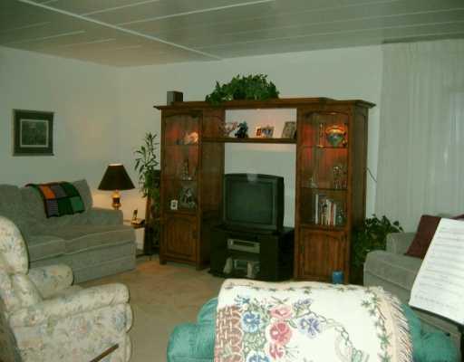 5 Bayard Road, Unit 800 Shadyside, PA 15213 - Photo 3 of 8 Living Room.