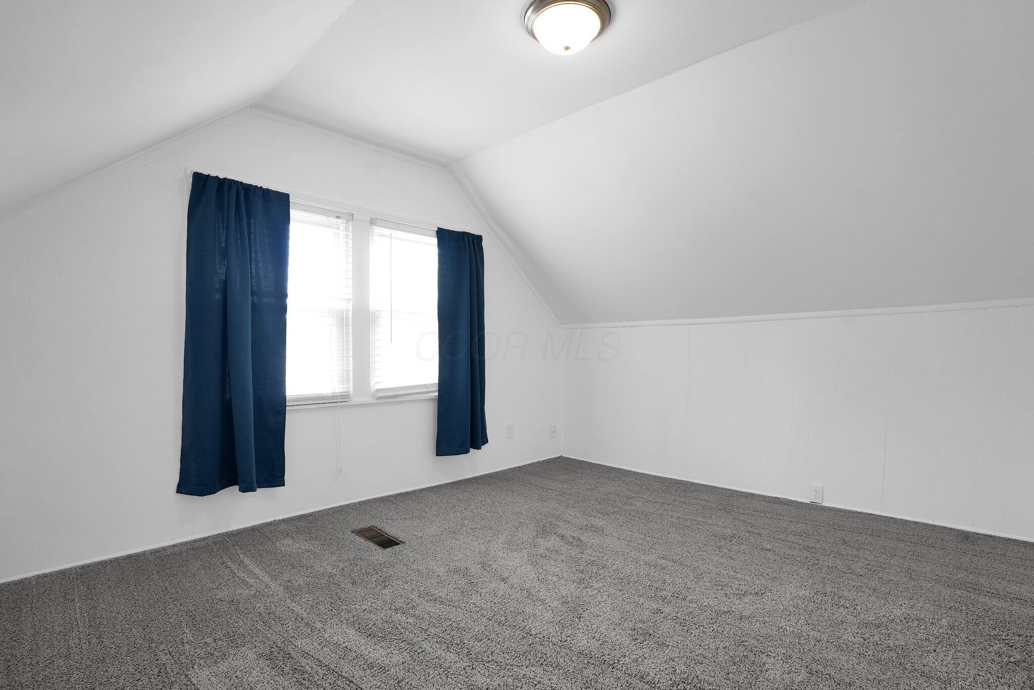 4648 Annhurst Road Columbus, OH 43228 - Photo 18 of 31 18-web-or-mls-4648-annhurst-rd