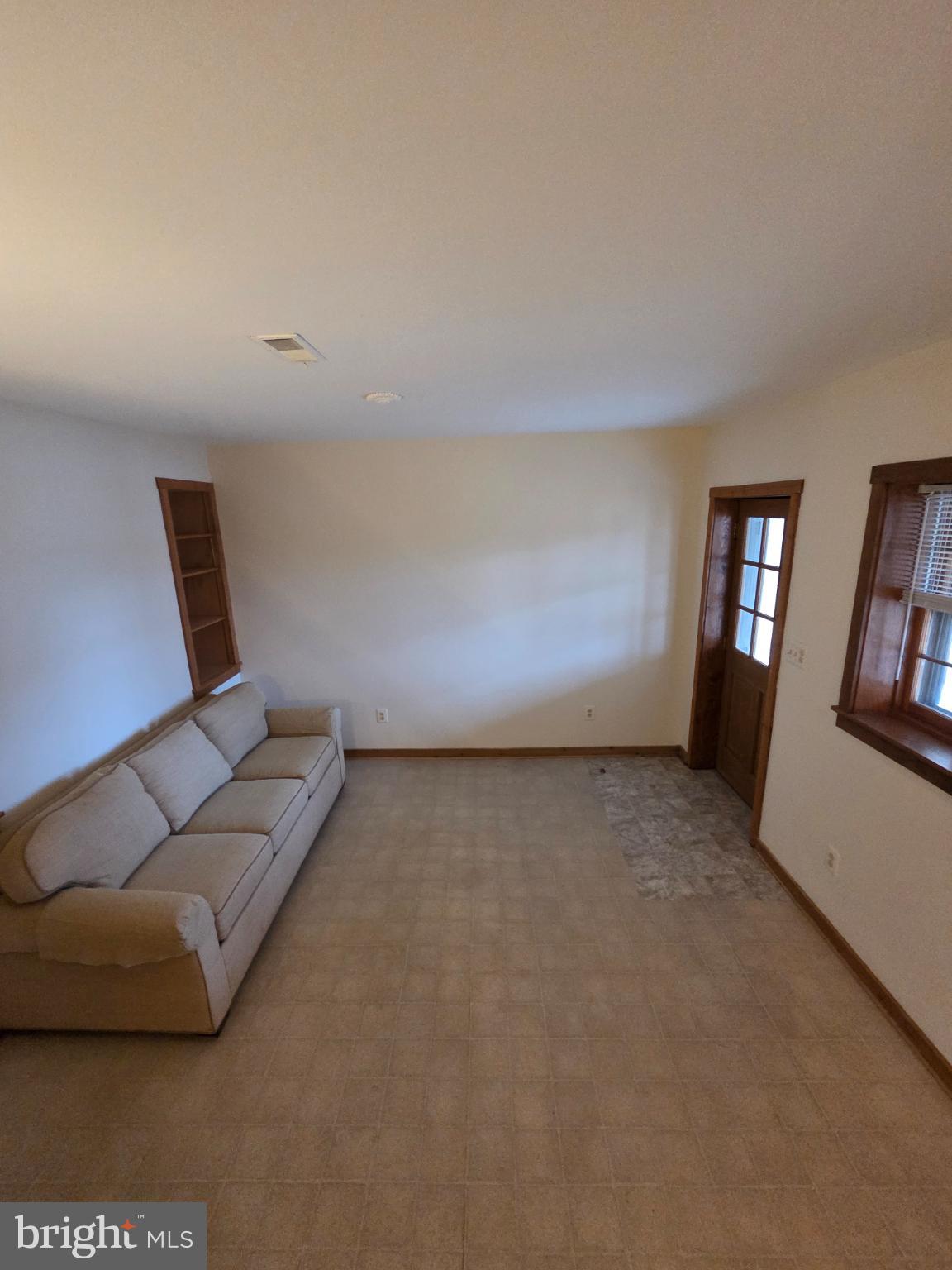 8022 Dulins Ford Road Marshall, VA 20115 - Photo 10 of 15