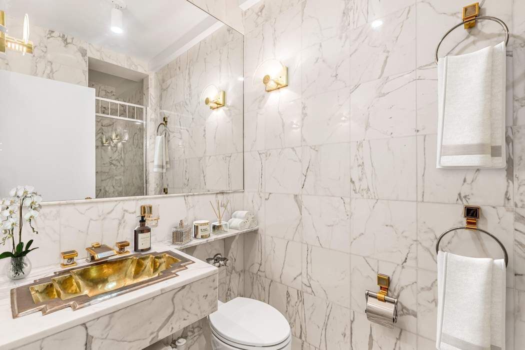 923 5th Avenue, Unit 15B Manhattan, NY 10021 - Photo 8 of 12