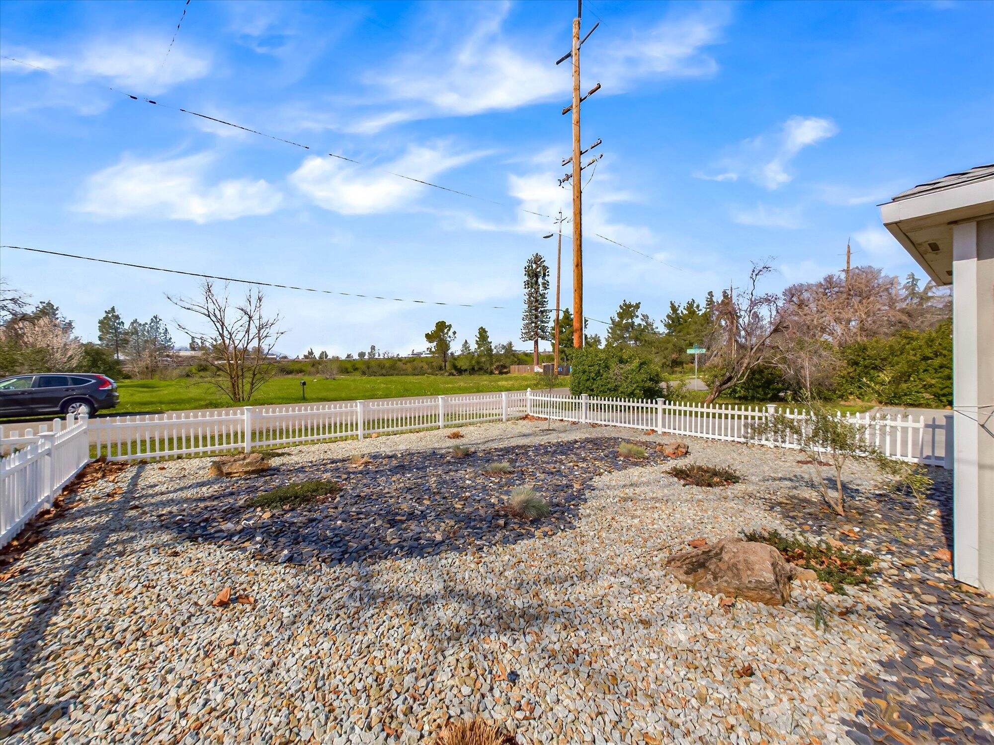 1643 Canby Road Redding, CA 96002 - Photo 39 of 41 04-1643 Canby Road-104