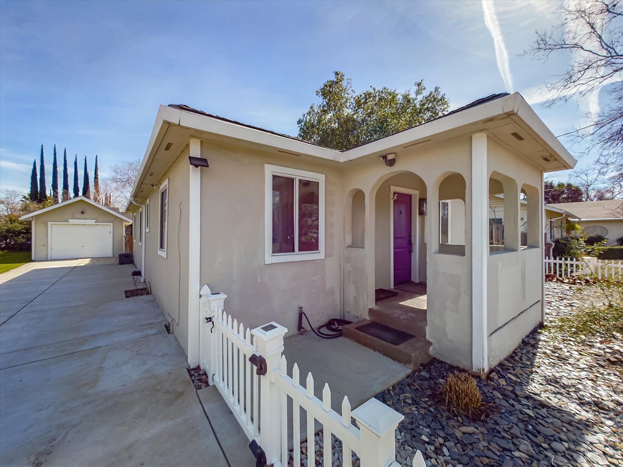 1643 Canby Road Redding, CA 96002 - Photo 4 of 41 05-1643 Canby Road-105