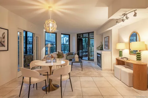 $995,000 | 500 West Harbor Drive, Unit 413, San Diego, CA 92101