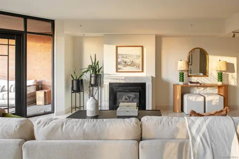 $995,000 | 500 West Harbor Drive, Unit 413, San Diego, CA 92101