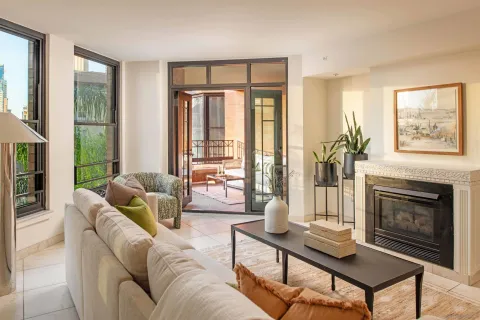 $995,000 | 500 West Harbor Drive, Unit 413, San Diego, CA 92101