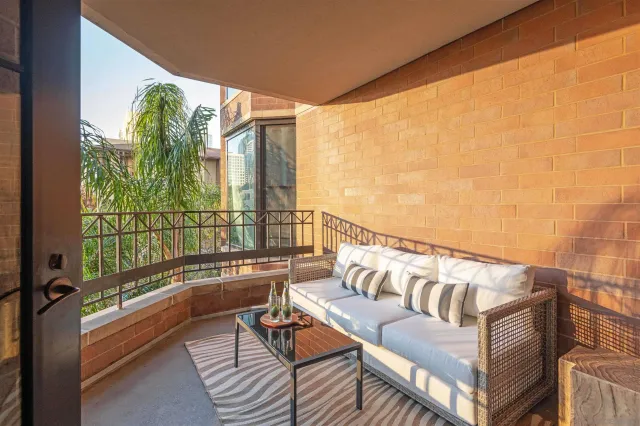 $995,000 | 500 West Harbor Drive, Unit 413, San Diego, CA 92101