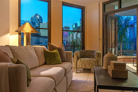 $995,000 | 500 West Harbor Drive, Unit 413, San Diego, CA 92101