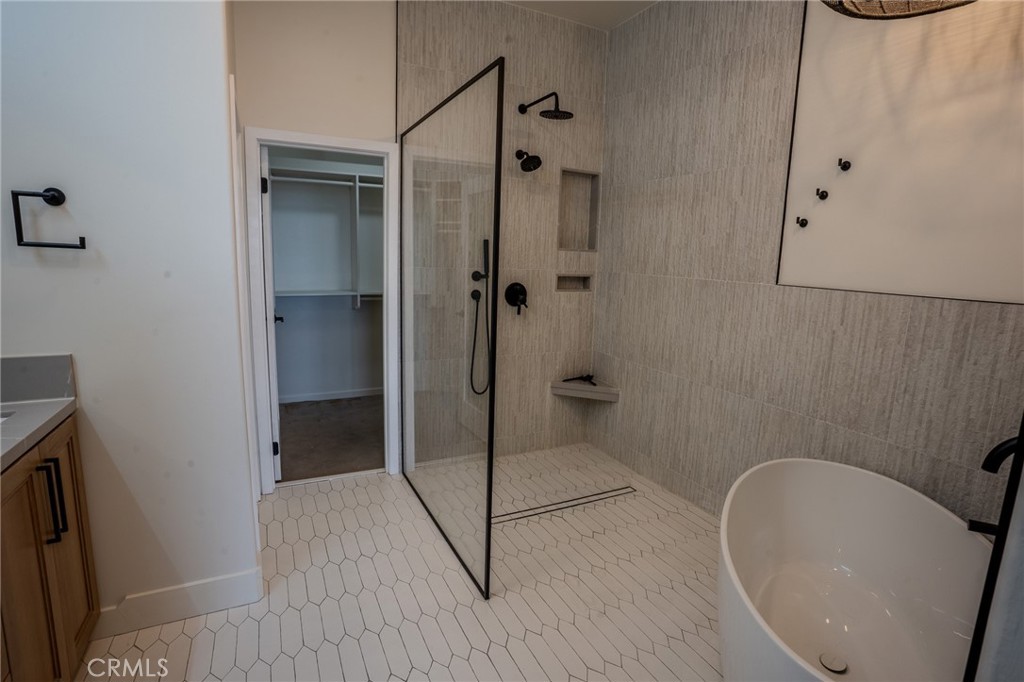 6237 Surfcove Circle Huntington Beach, CA 92648 - Photo 27 of 34