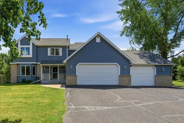 $625,000 | 591 Spurline Circle, Hudson, WI 54016