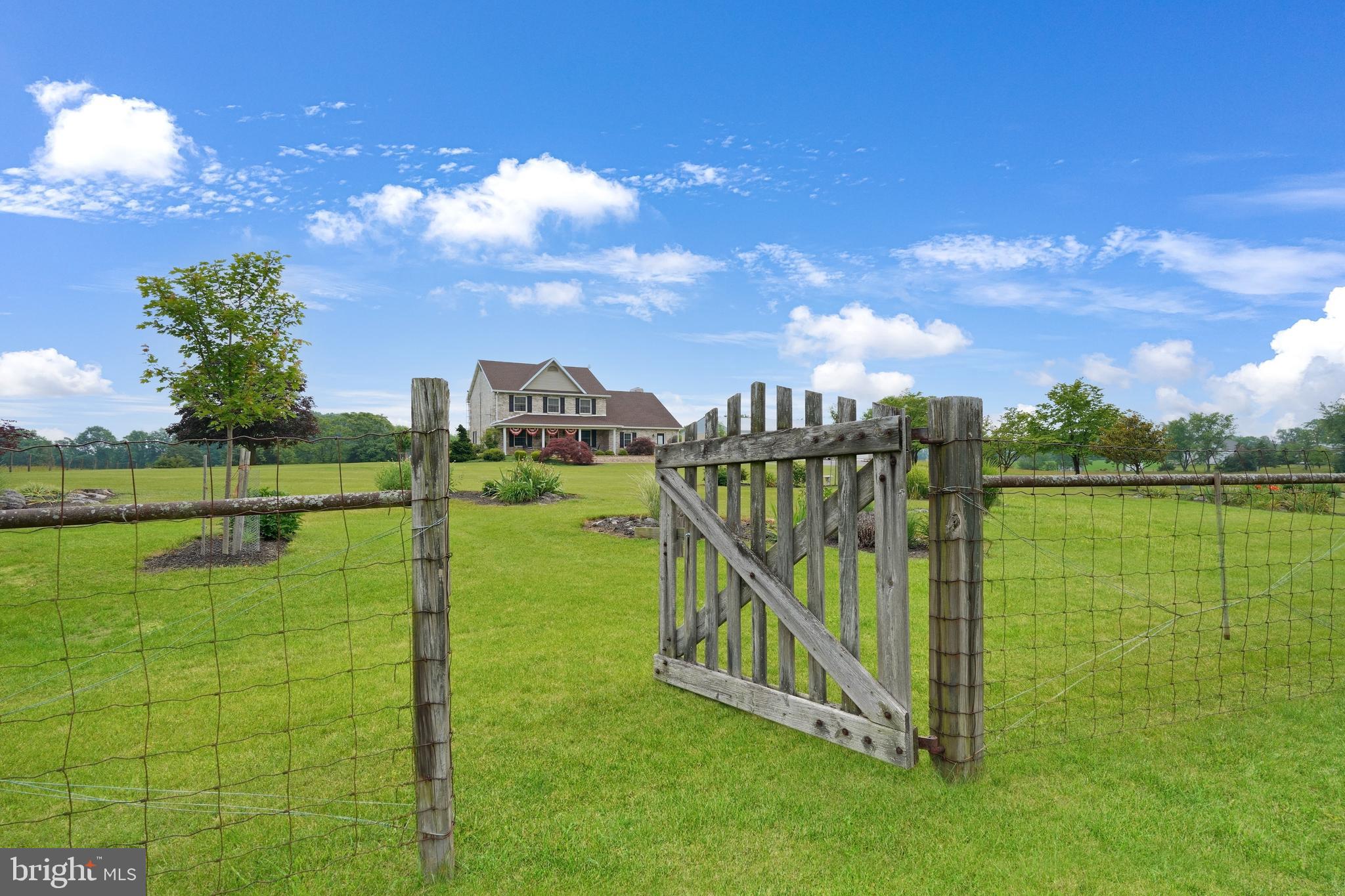 13039 Spickler Road Clear Spring, MD 21722 - Photo 13 of 117