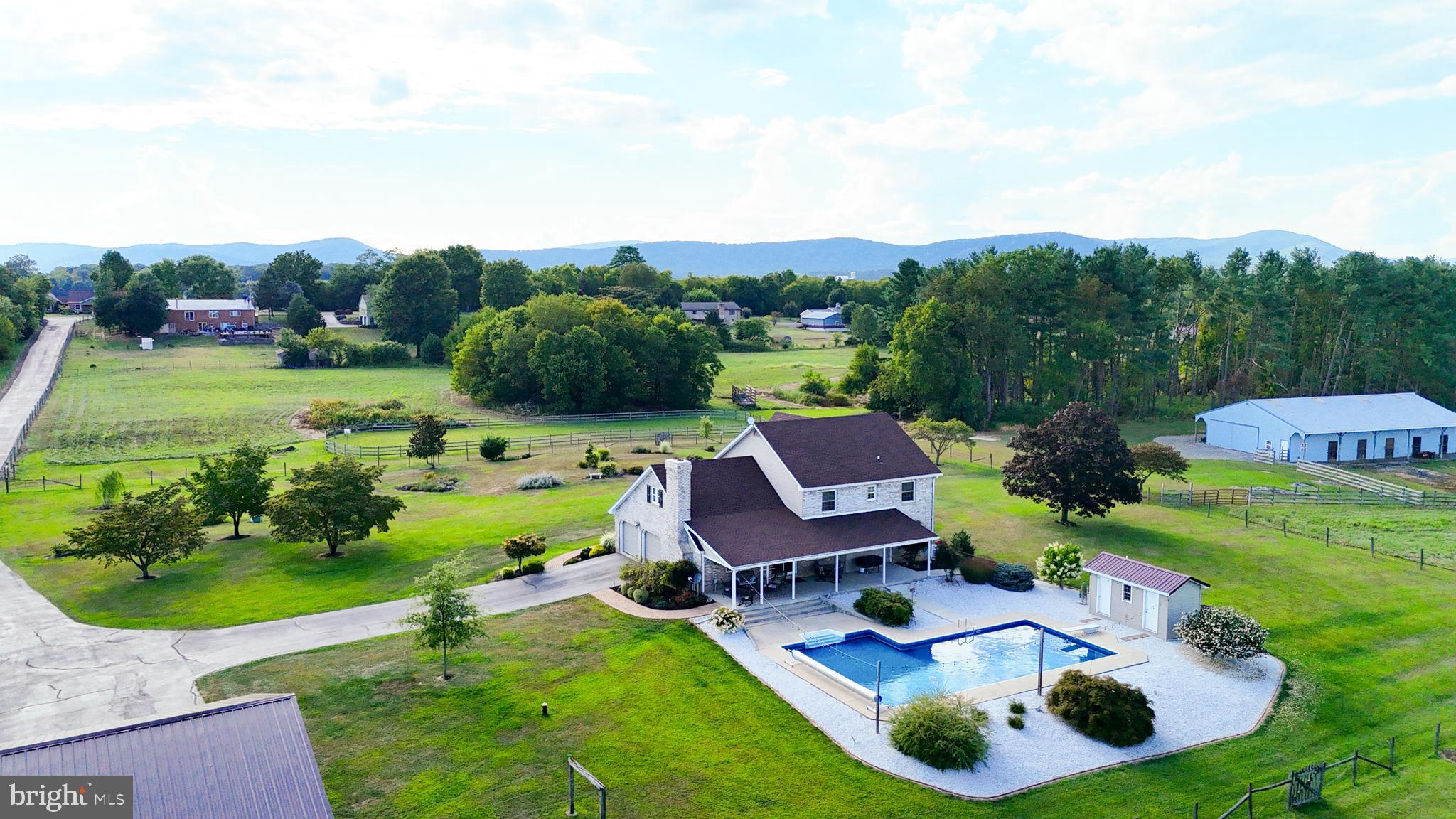 13039 Spickler Road Clear Spring, MD 21722 - Photo 6 of 117