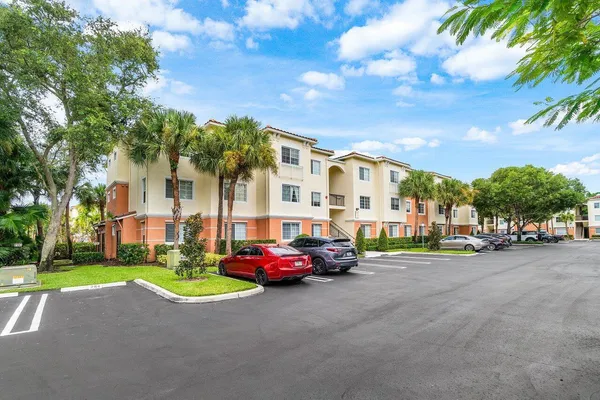 $1,850 | 9849 Baywinds Boulevard, Unit 8304, West Palm Beach, FL 33411