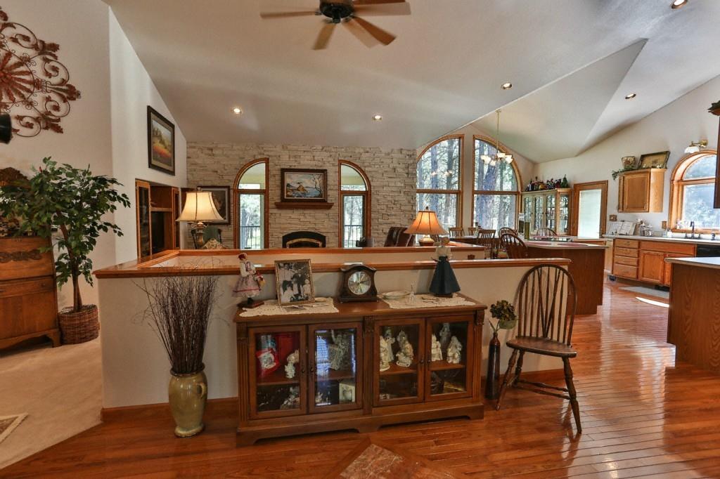 17845 Table Rock Road Colorado Springs, CO 80908 - Photo 14 of 36