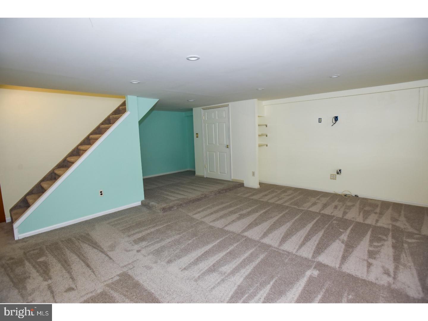 12703 Cabell Road Philadelphia, PA 19154 - Photo 16 of 22