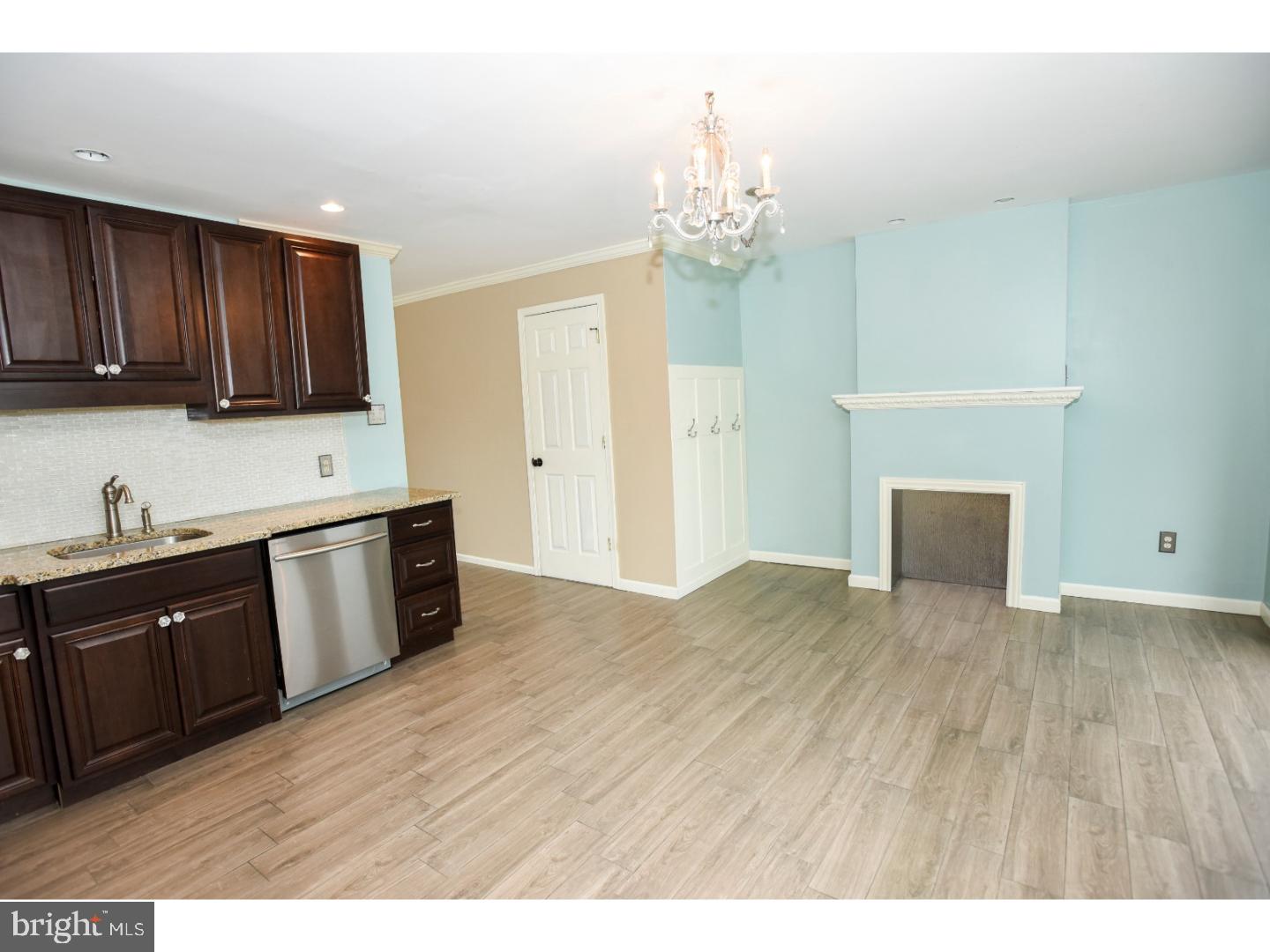 12703 Cabell Road Philadelphia, PA 19154 - Photo 8 of 22