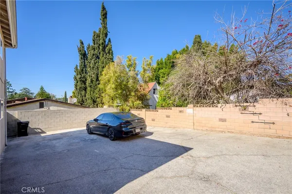$2,800 | 7231 1/2 Apperson Street, Tujunga, CA 91042