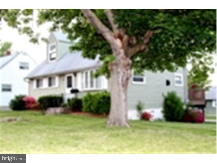 287 South Fellowship Road Maple Shade, NJ 08052 - Photo 2 of 25