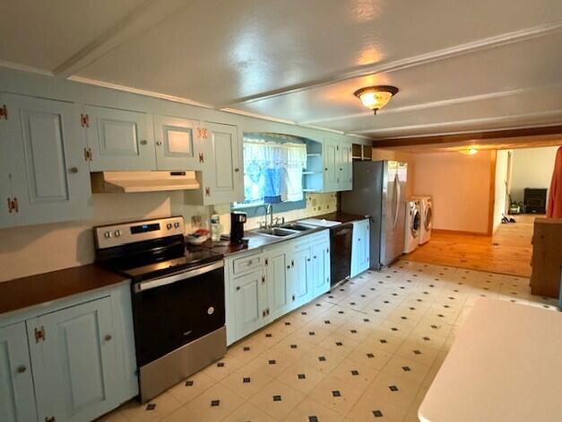 203 Beans Corner Road New Sharon, ME 04955 - Photo 2 of 46 Kitchen
