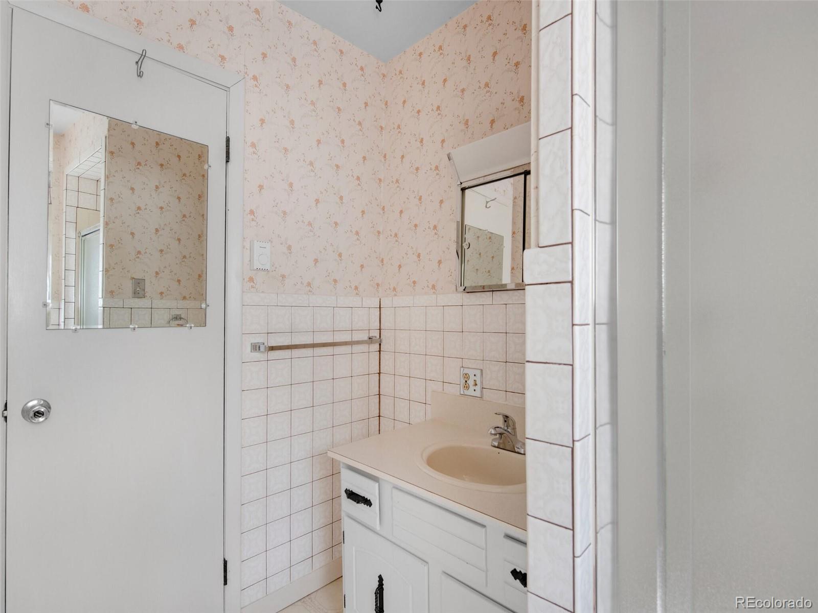 76 Warren Road Black Hawk, CO 80422 - Photo 18 of 40