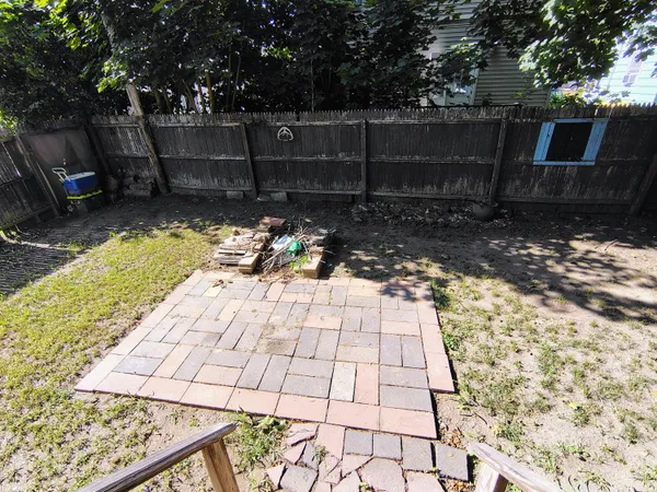 $125,000 | 10 Rangeley Place, Rumford, ME 04276