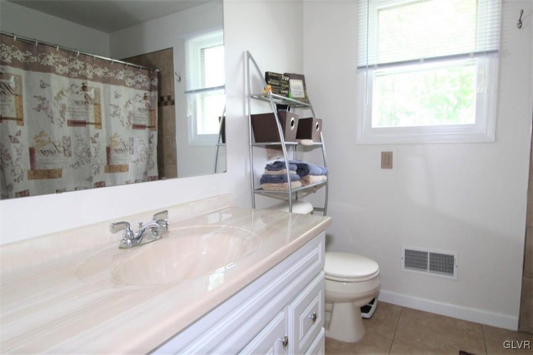2917 Fischer Road Easton, PA 18045 - Photo 13 of 15 Gallery Image 13