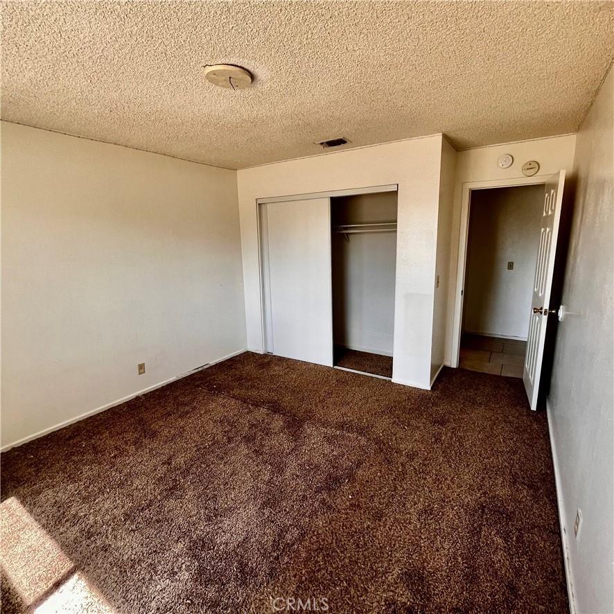15375 Cheyenne Road Apple Valley, CA 92307 - Photo 10 of 18