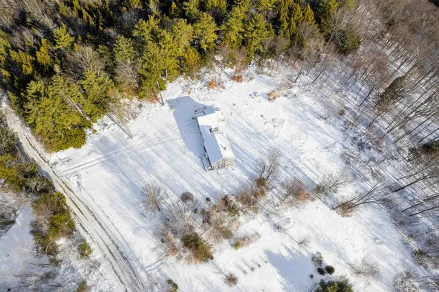 $375,000 | 400 Melody Lane, Weathersfield, VT 05156