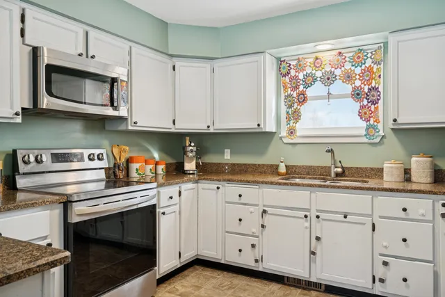 $375,000 | 400 Melody Lane, Weathersfield, VT 05156