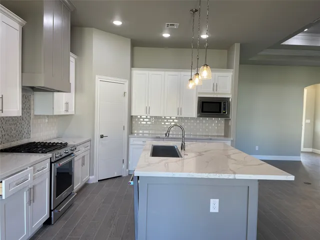 $2,950 | 10440 Dominion Ranch Drive, Port Arthur, TX 77640