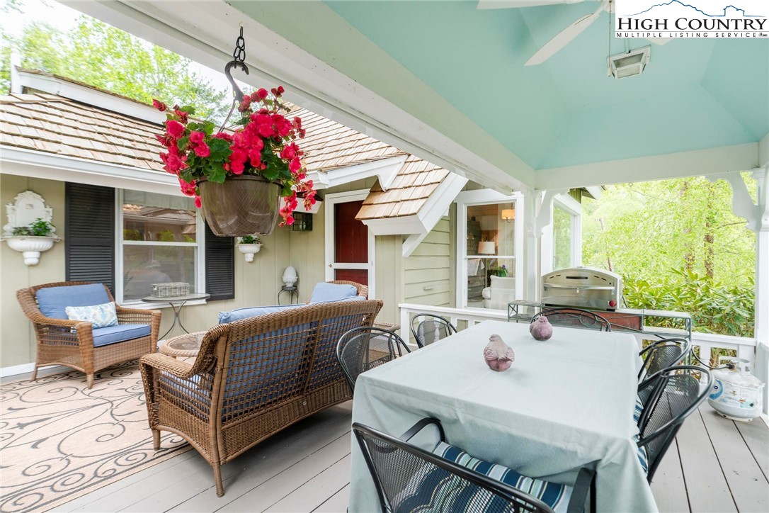 137 Oak Boone, NC 28607 - Photo 32 of 50 Gallery Image 32