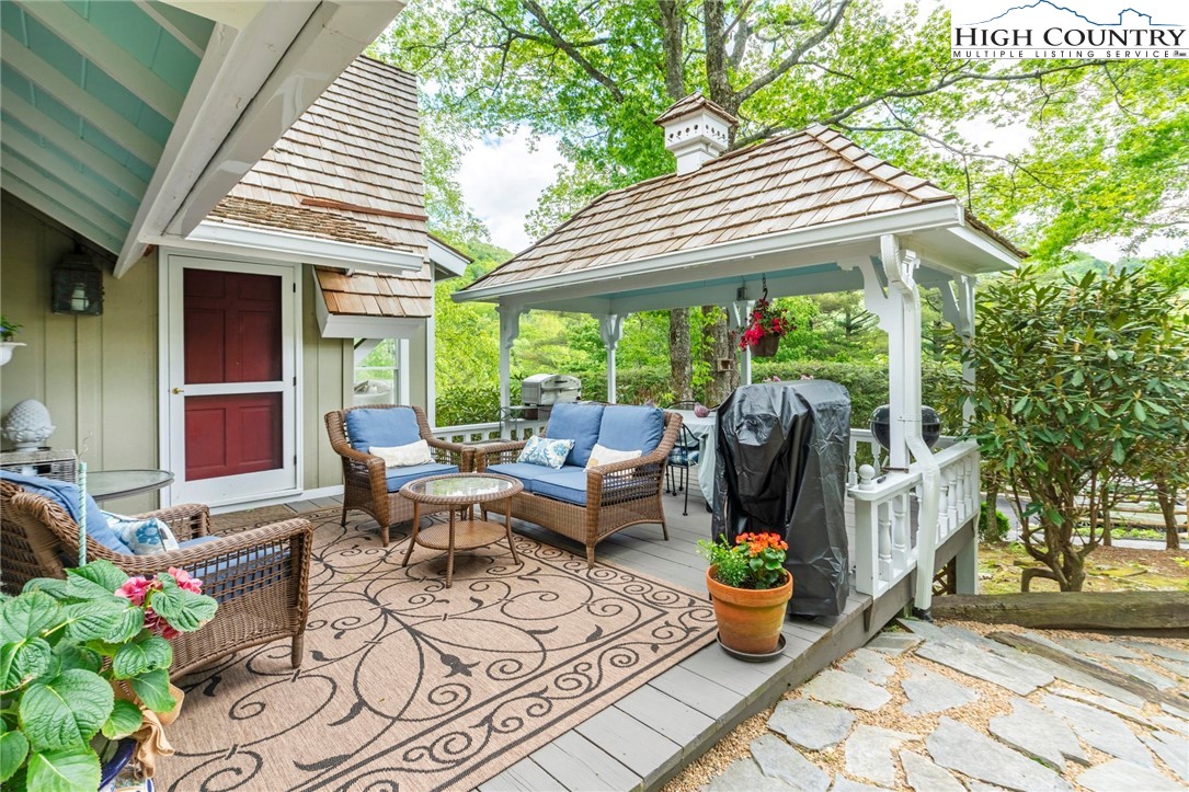 137 Oak Boone, NC 28607 - Photo 33 of 50 Gallery Image 33