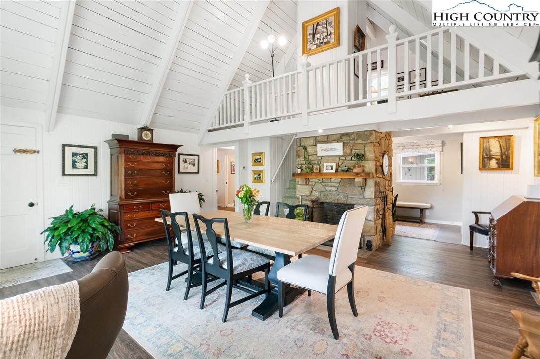 137 Oak Boone, NC 28607 - Photo 5 of 50 Gallery Image 5