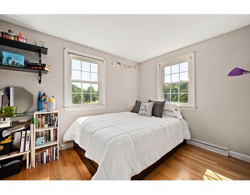 69 Queens Brook Road Pembroke, MA 02359 - Photo 14 of 22 Gallery Image 14