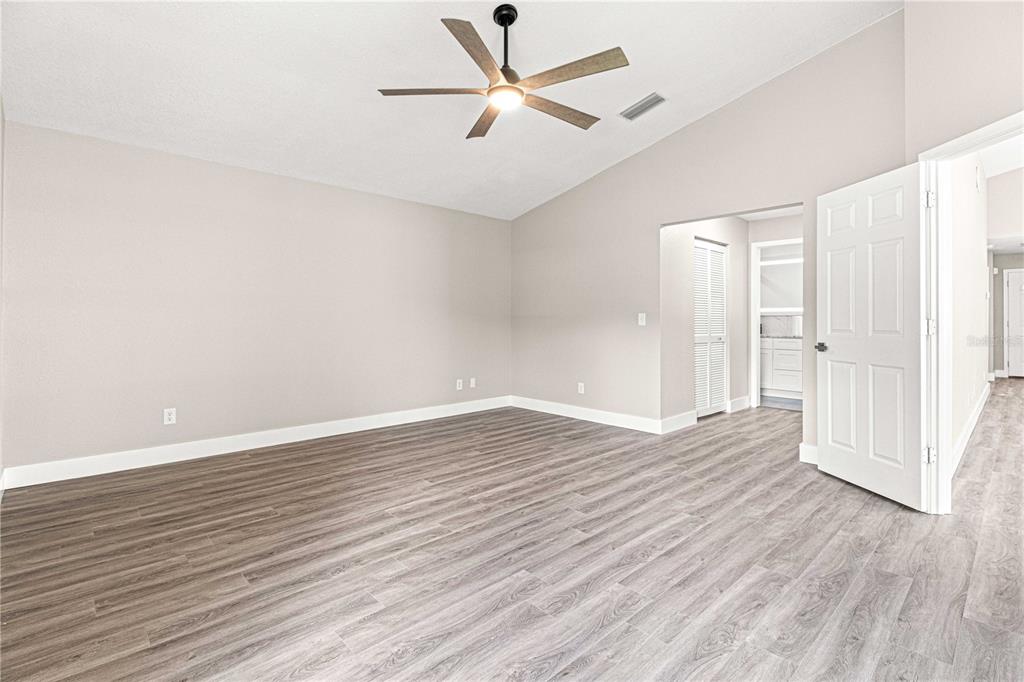 9270 Southwest 92nd Place Road Ocala, FL 34481 - Photo 12 of 32