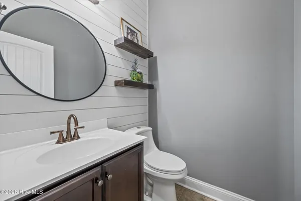 $450,000 | 317 Bear Run, Maple Hill, NC 28454