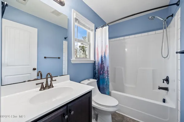 $450,000 | 317 Bear Run, Maple Hill, NC 28454