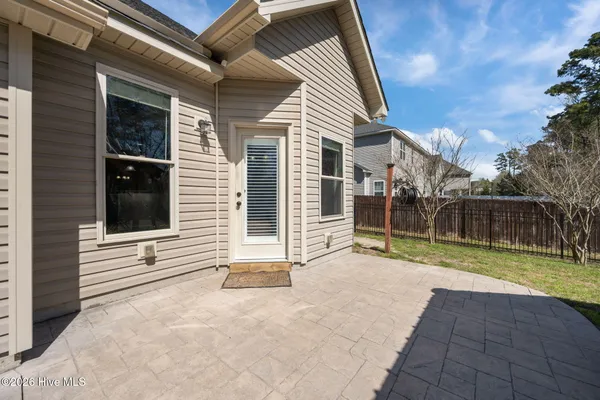 $450,000 | 317 Bear Run, Maple Hill, NC 28454