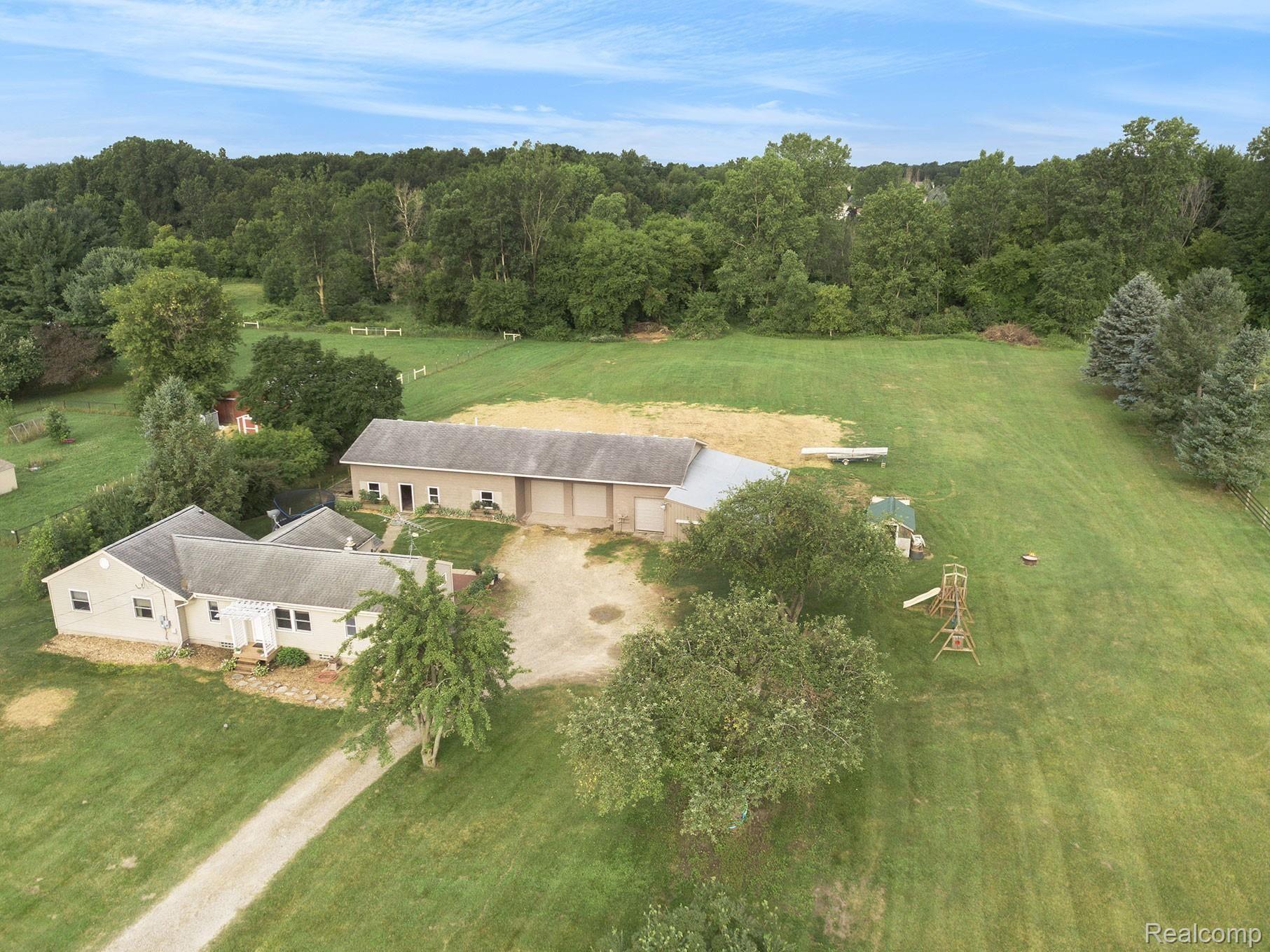 5385 North Nicholson Road Fowlerville, MI 48836 - Photo 1 of 38 DJI_0390.jpg